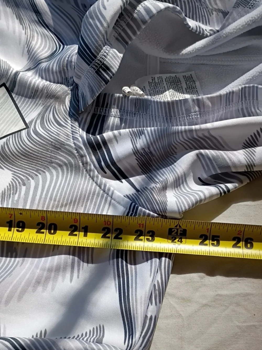 EUC Adidas Boys White Gray Swirl Hoodie Size Large 14/16 Winter Athleisure